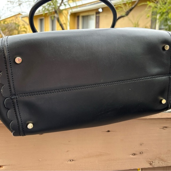 🔥 SALE🔥💜HOST PICK💜Kate Spade Black Tote - EUC - Picture 4 of 13